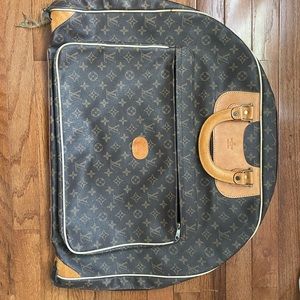 COPY - Used Vintage LV luggage: Garment Cover